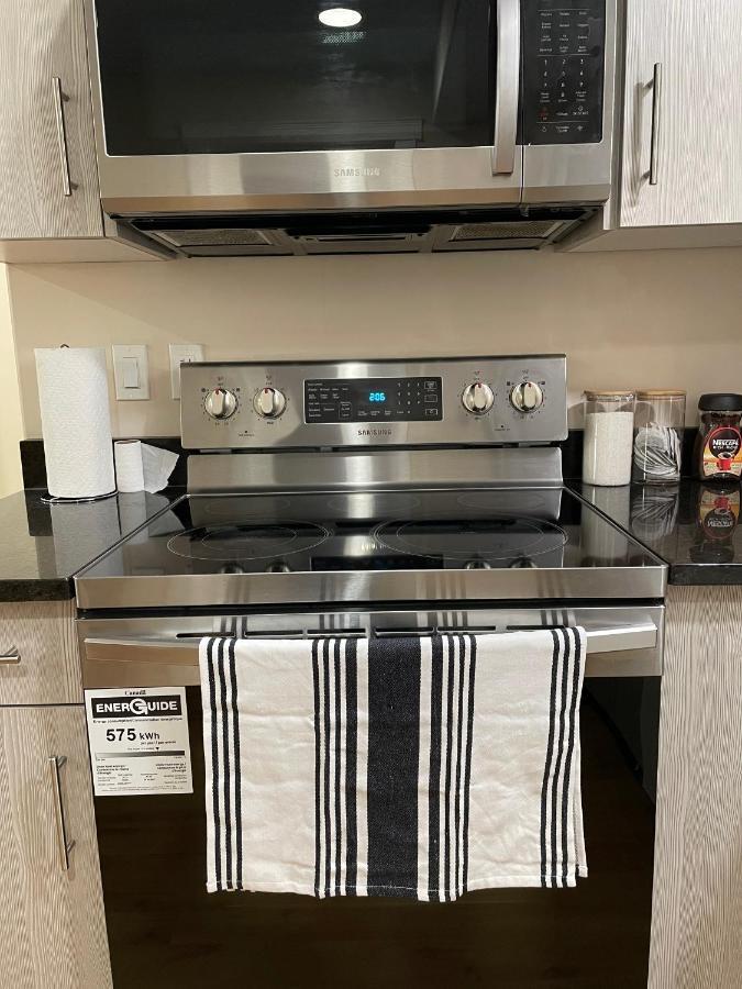 Super Luxury & Cozy Lower Level Apartment In Nw Calgary, Ab Close To Banff Exterior foto